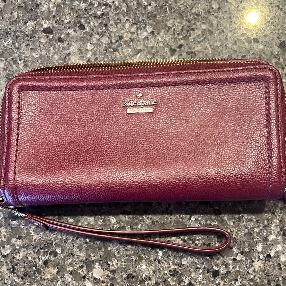 Kate Spade Wallet- Barely Used